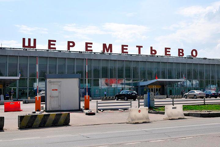 В аэропорту "Шереметьево" рухнула крыша ангара самолетов