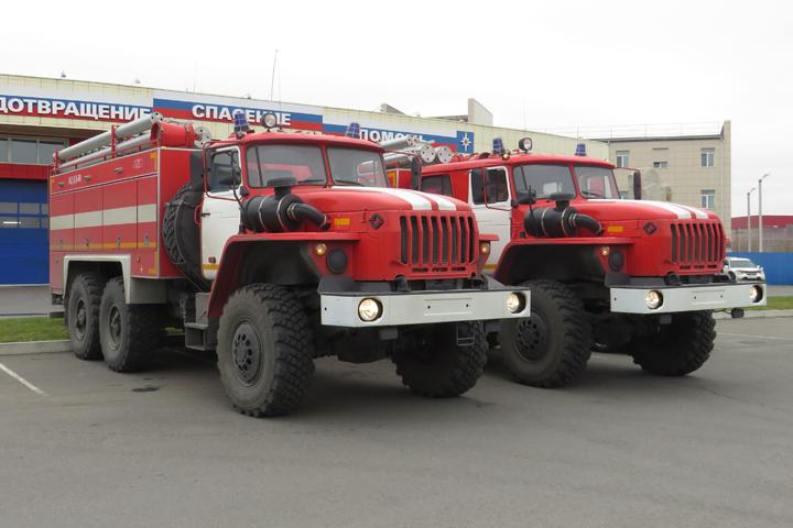 В Хакасию из Миасса прибыли новые пожарные машины