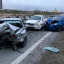 В Хакасии возле "Ларисы" столкнулись 4 авто