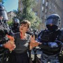 "Вы будете нас бить?" Истории пострадавших на акции протеста